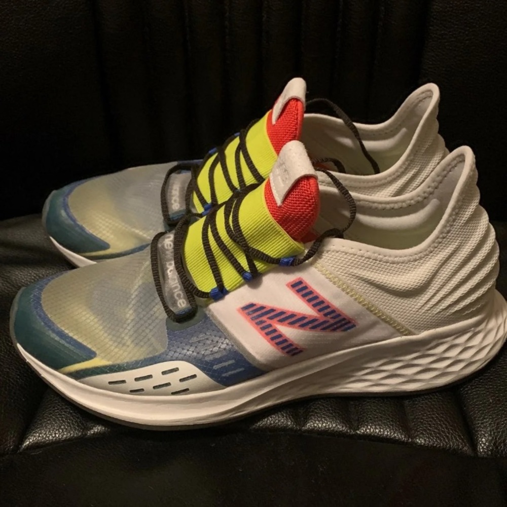 New Balance Roav Sz 11 rare colorway 🔥🔥🔥